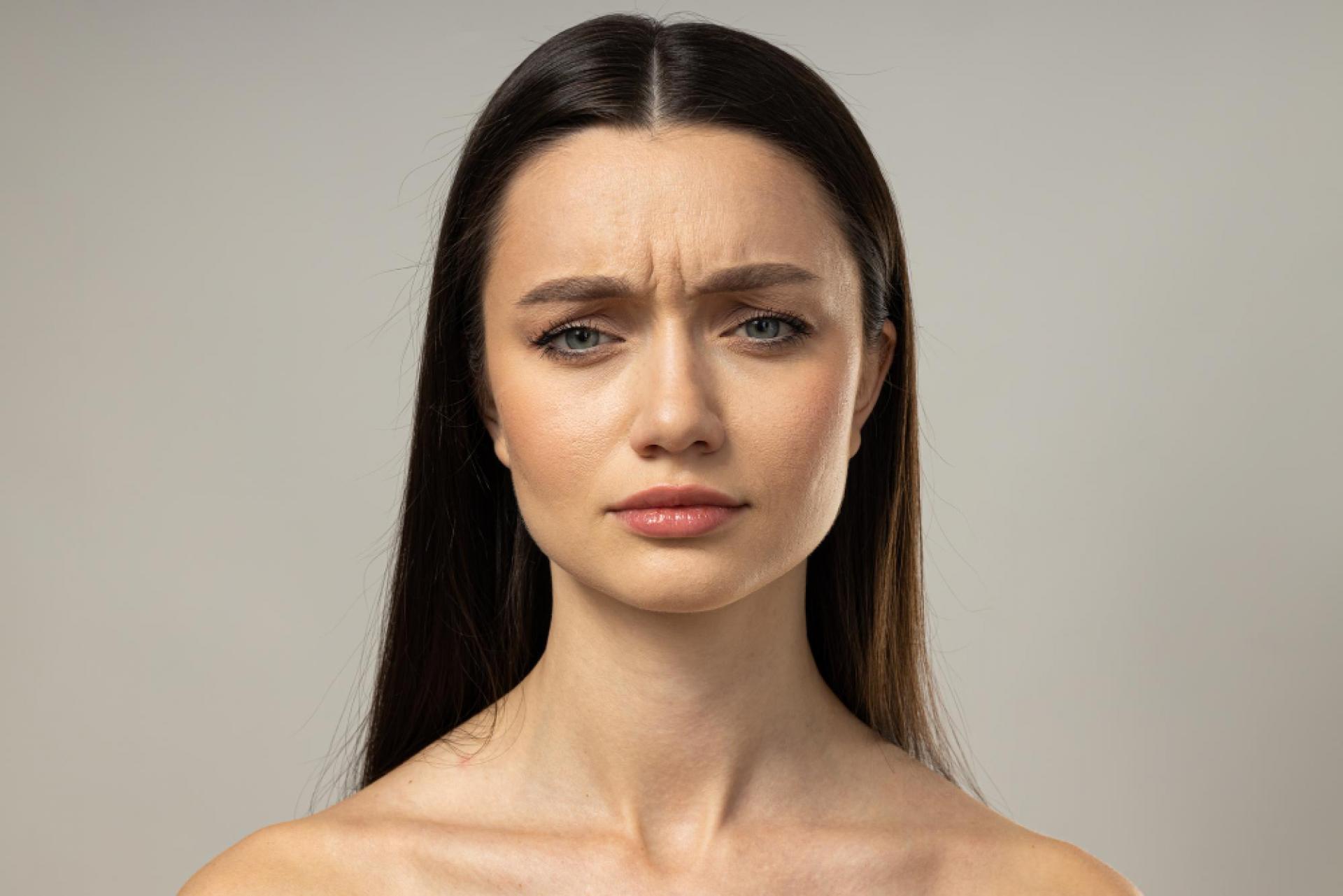 Vr&aacute;ska mezi oboč&iacute;m